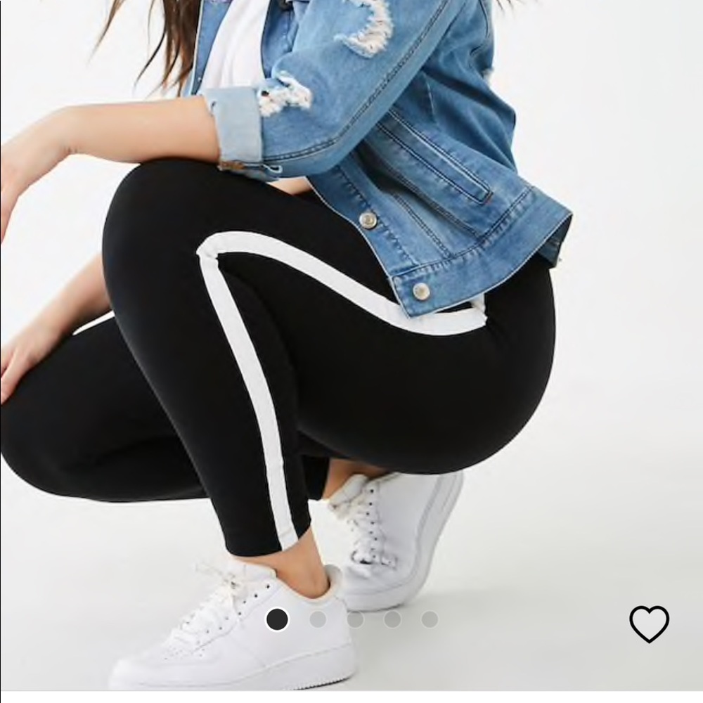 Forever 21 Black Leggings w White Stripe
